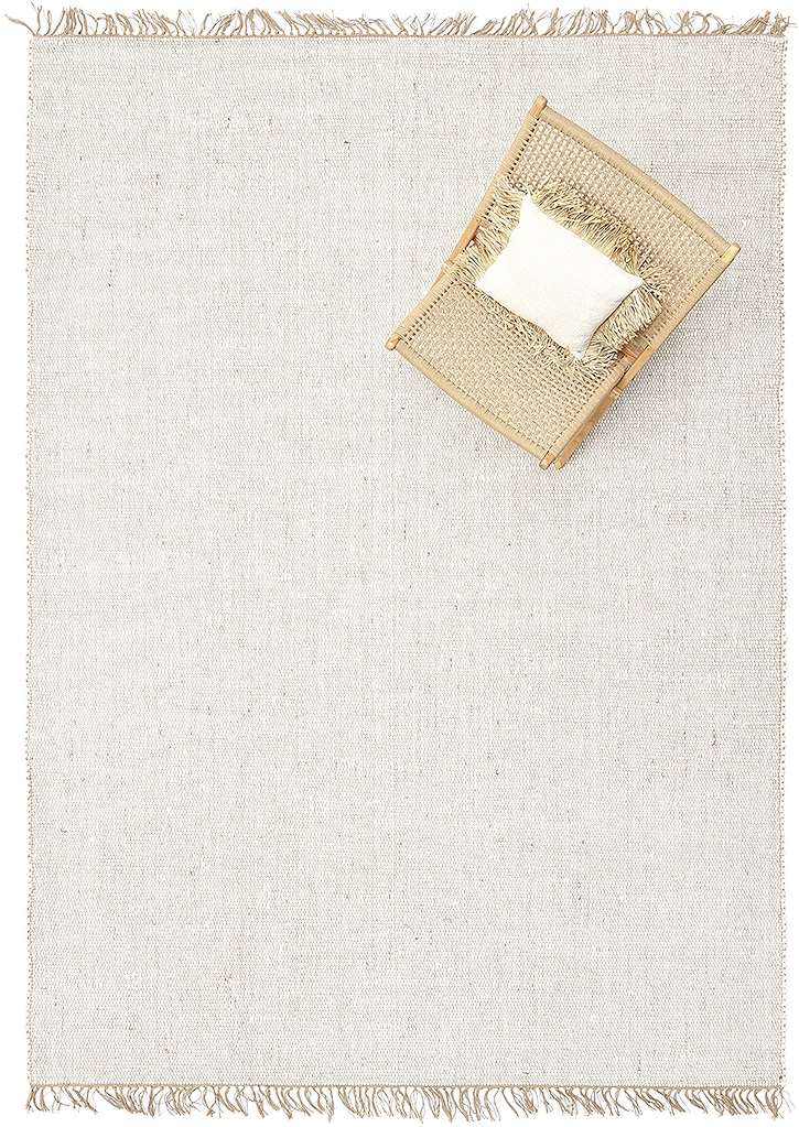 ESS-017