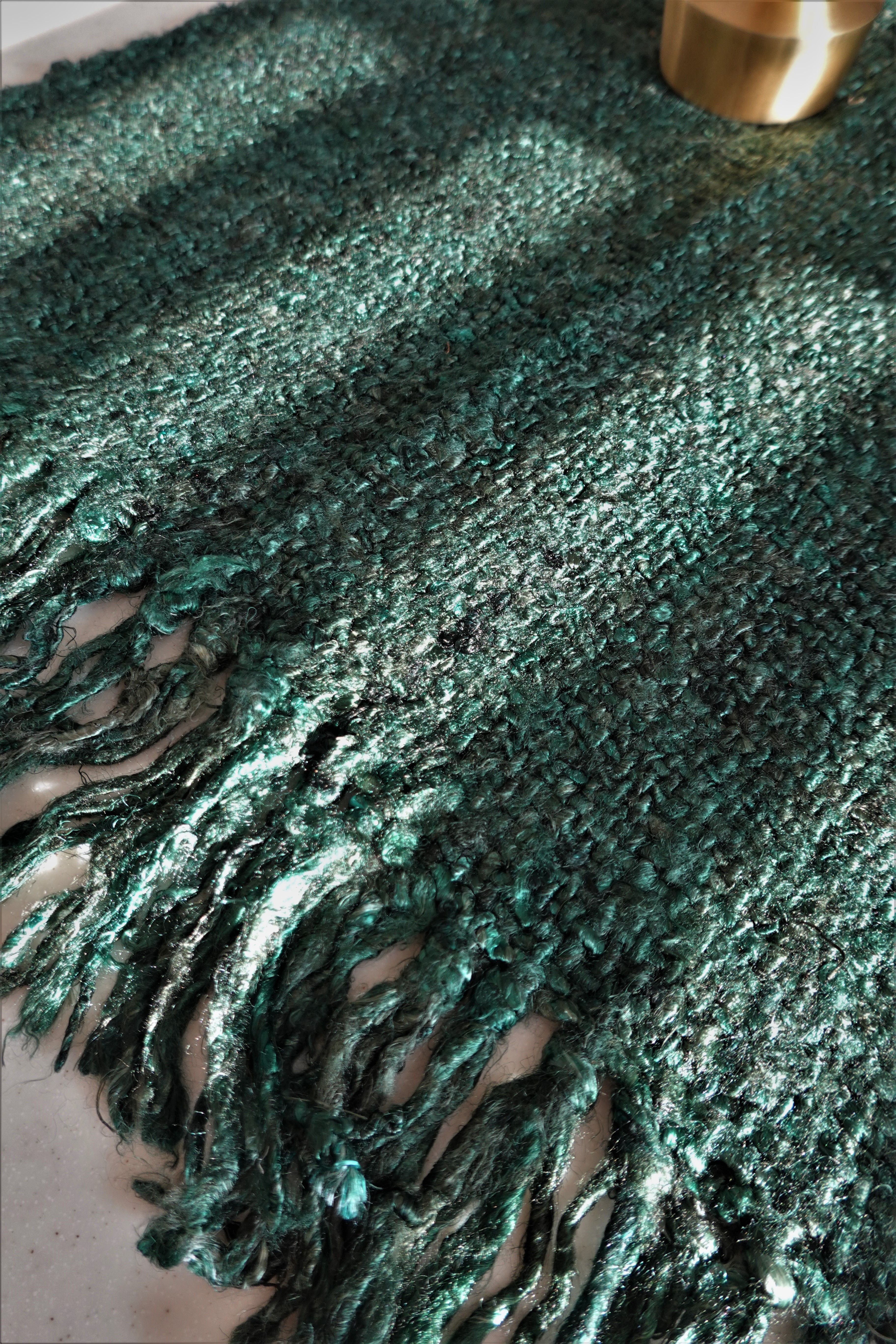 GREEN TABLE RUNNER